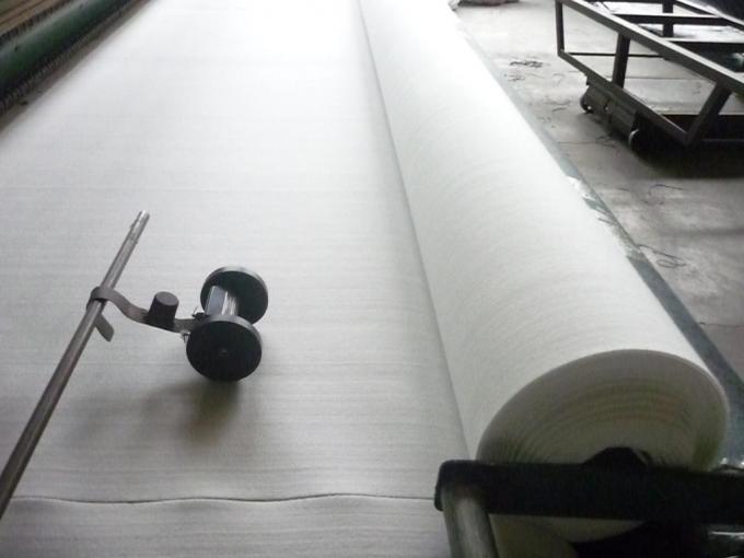 200GSM Geotextile Stabilization Fabric , Polyester Non Woven Geotextile With Short Fiber
