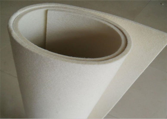 China SGS Natural Felt Fabric Oil Absorbent Heavy Wool Felt Fabric With White Color supplier