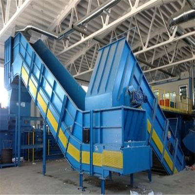 China High Efficiency Slat Chain Conveyor Machine Iron Materials 1200-2600mm Width supplier